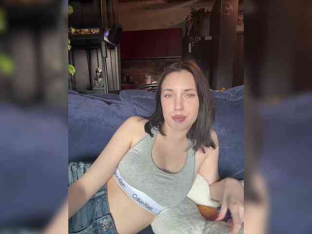 -Your-Michelle- webcam