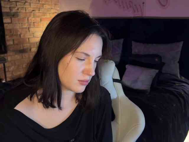 -Your-Michelle- webcam