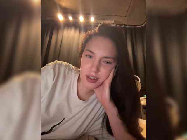 -Your-Michelle- webcam