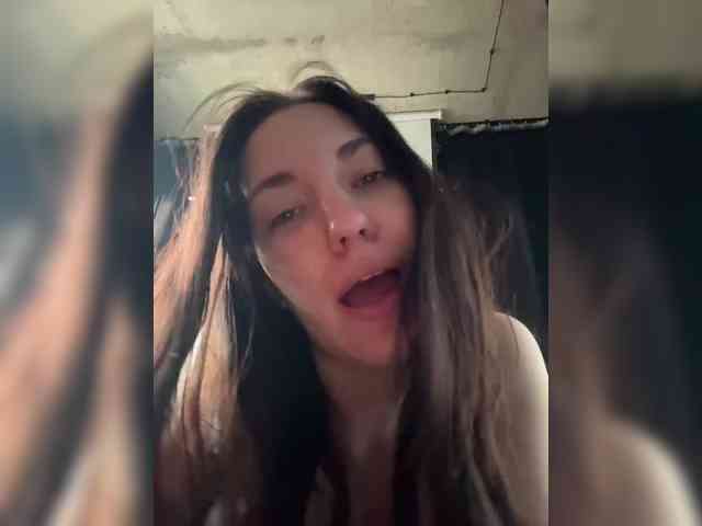 -Your-Michelle- webcam