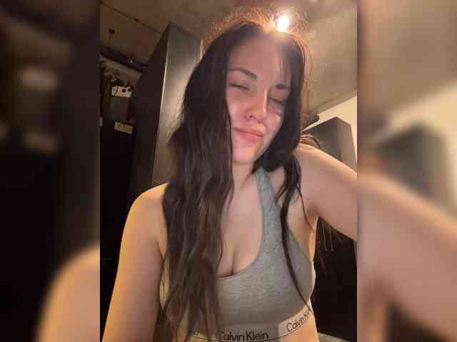 -Your-Michelle- webcam