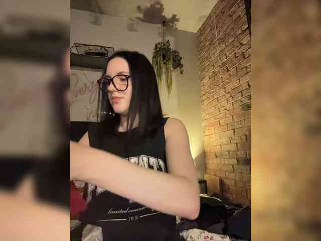 -your-michelle-'s live room