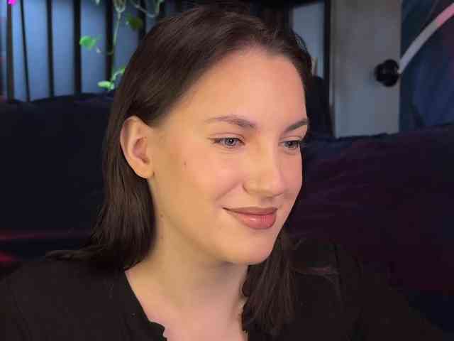 -Your-Michelle- webcam