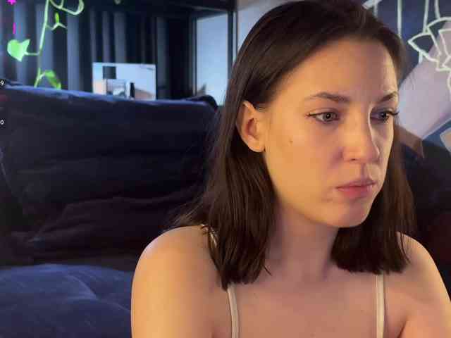 -Your-Michelle- webcam