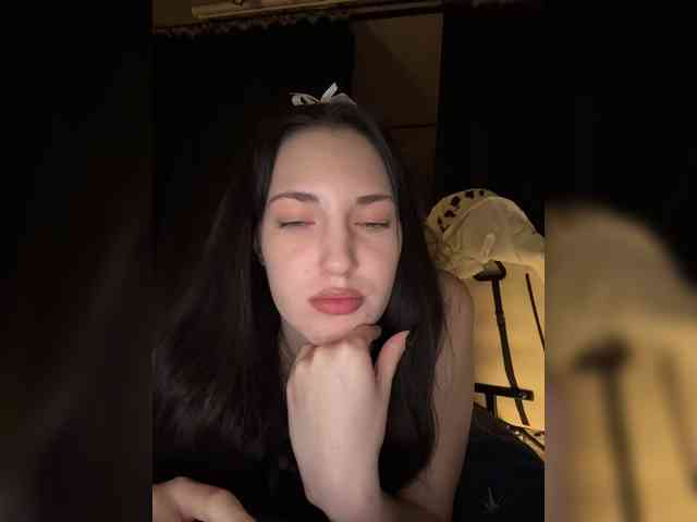 -Your-Michelle- webcam