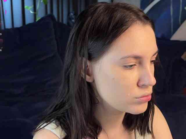 -Your-Michelle- webcam