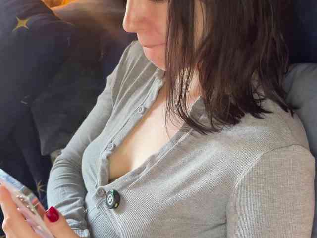 -Your-Michelle- webcam