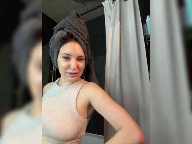 -Your-Michelle- webcam