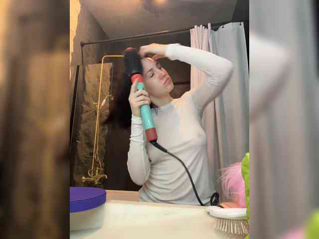 -Your-Michelle- webcam