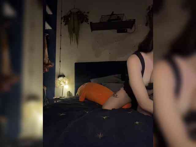 -Your-Michelle- webcam