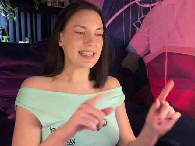 -Your-Michelle- webcam