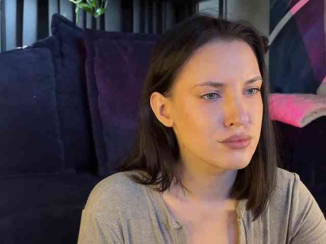 -Your-Michelle- webcam