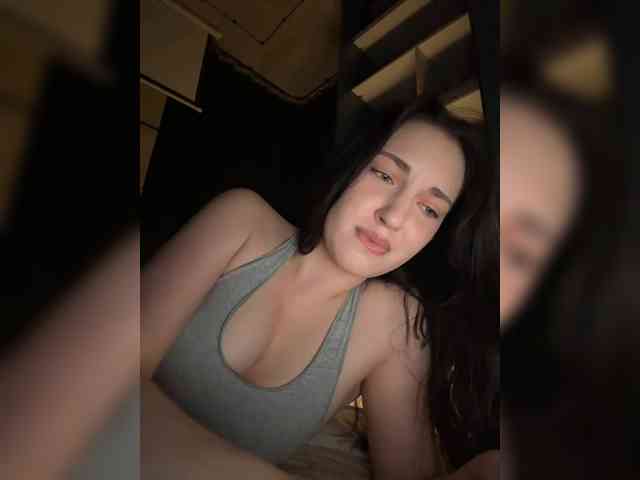 -Your-Michelle- webcam