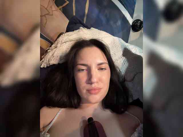 -Your-Michelle- webcam