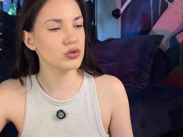 -Your-Michelle- webcam