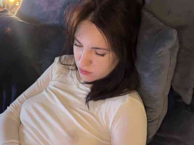 -Your-Michelle- webcam