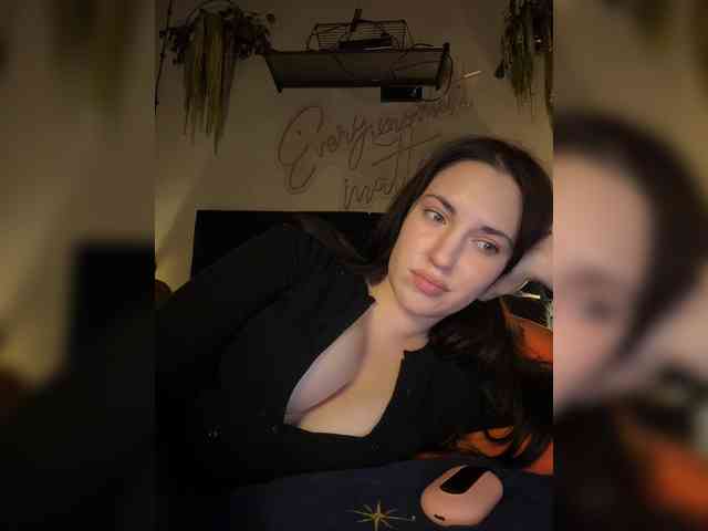 -Your-Michelle- webcam