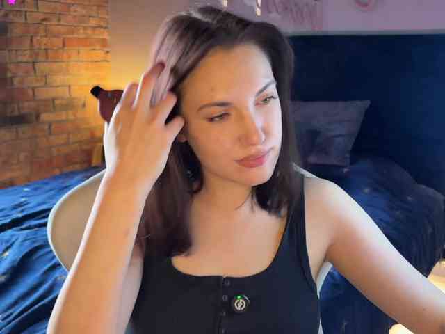 -Your-Michelle- webcam