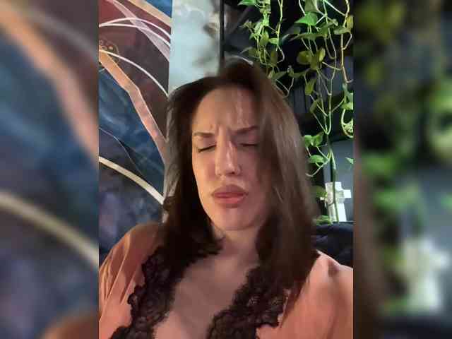 -Your-Michelle- webcam