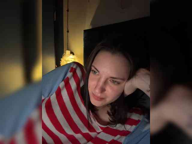 -Your-Michelle- webcam