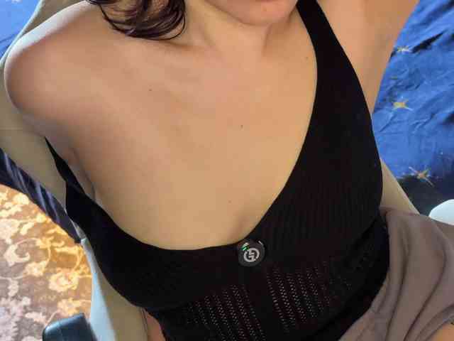 -Your-Michelle- webcam