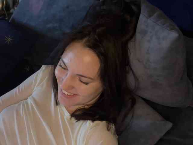 -Your-Michelle- webcam
