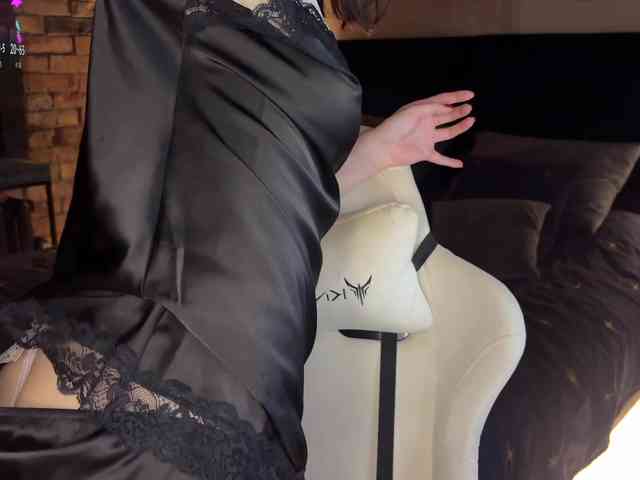 -Your-Michelle- webcam