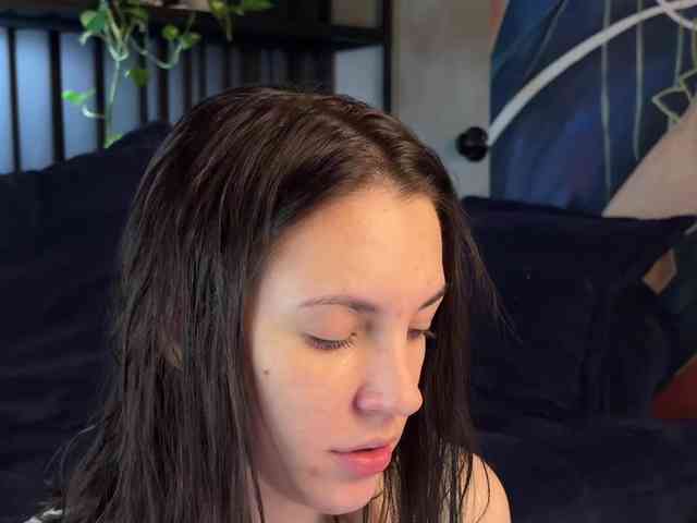 -Your-Michelle- webcam
