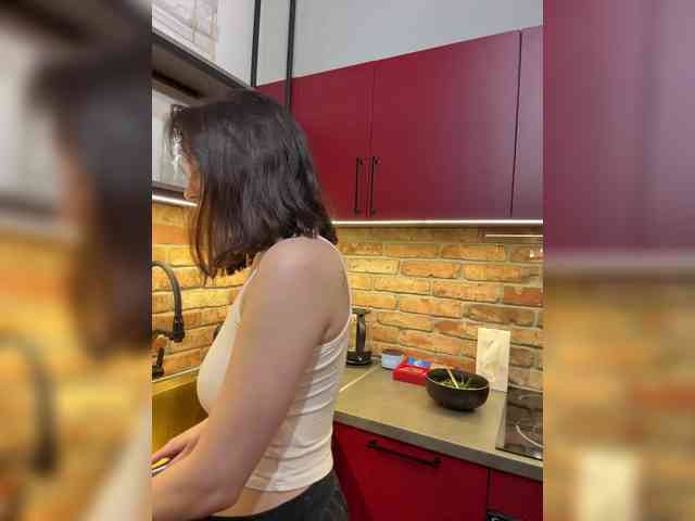 -Your-Michelle- webcam