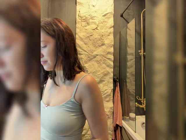 -Your-Michelle- webcam