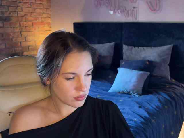 -Your-Michelle- webcam