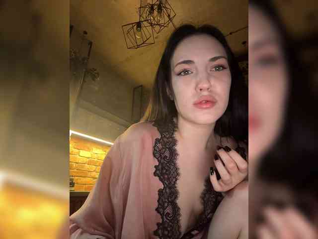 -Your-Michelle- webcam