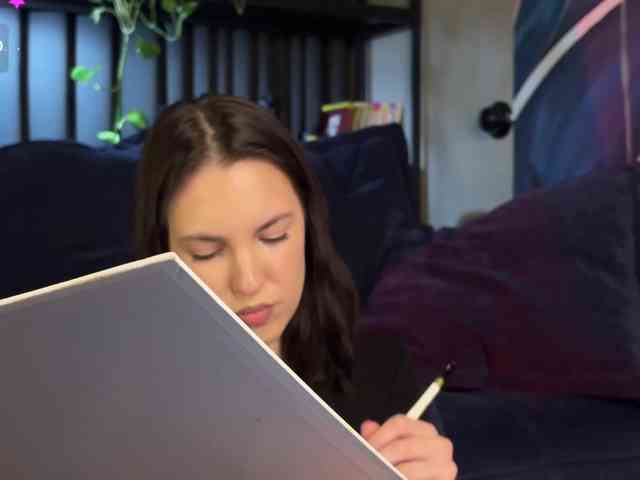 -Your-Michelle- webcam