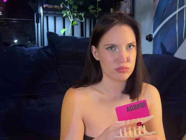 -Your-Michelle- webcam