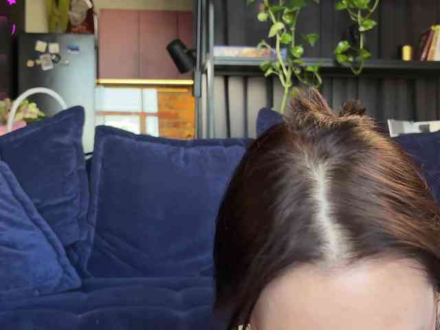 -Your-Michelle- webcam