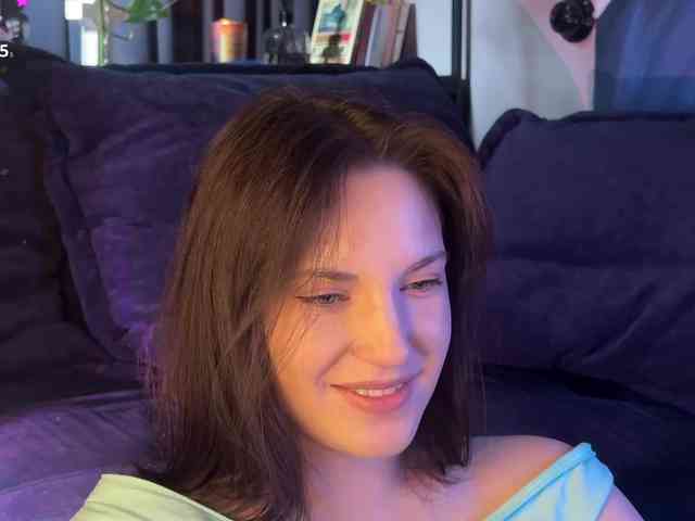 -Your-Michelle- webcam