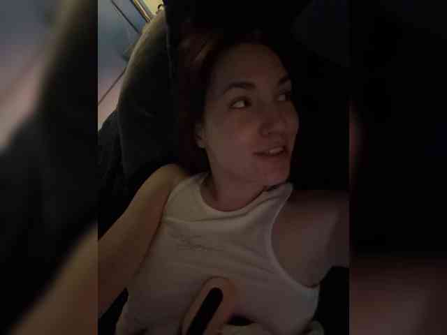 -Your-Michelle- webcam