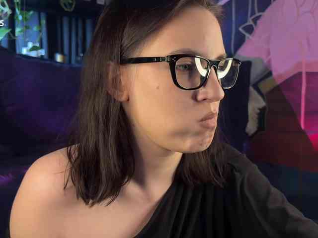-Your-Michelle- webcam