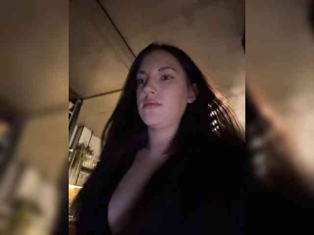 -Your-Michelle- webcam