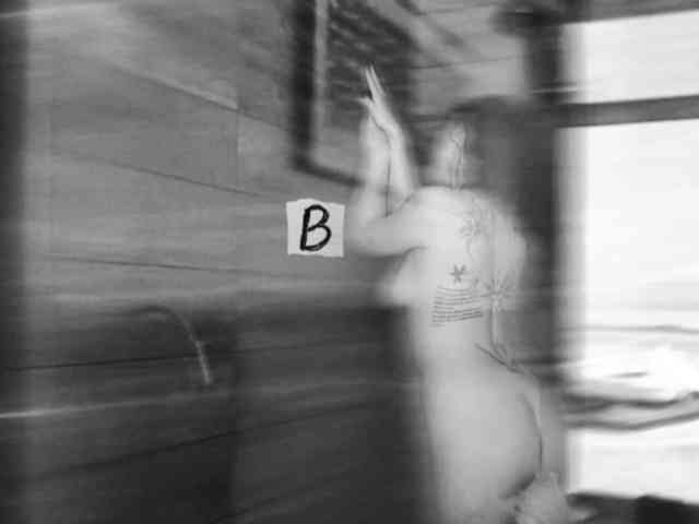 -Your-Michelle- webcam