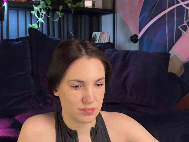 -Your-Michelle- webcam