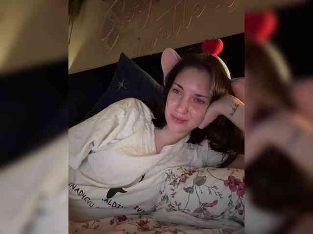 -Your-Michelle- webcam