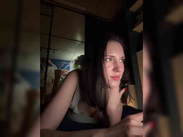 -Your-Michelle- webcam