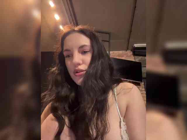 -Your-Michelle- webcam