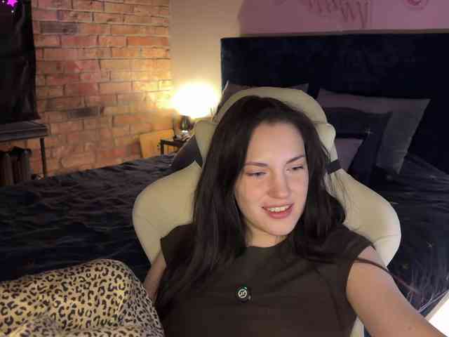 -Your-Michelle- webcam