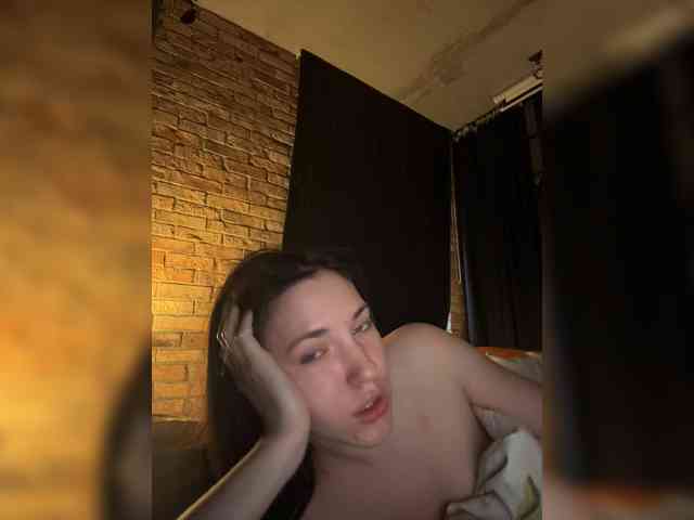 Model: -Your-Michelle-