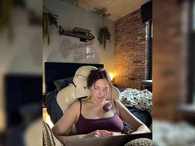 -Your-Michelle- Sex Cam Show