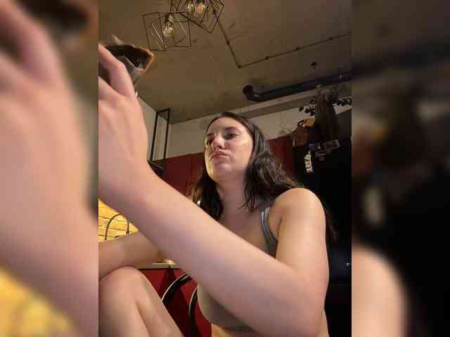 -Your-Michelle- webcam