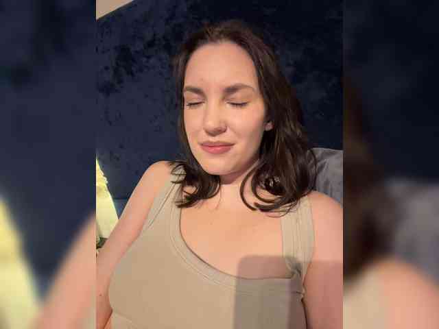 -Your-Michelle- webcam