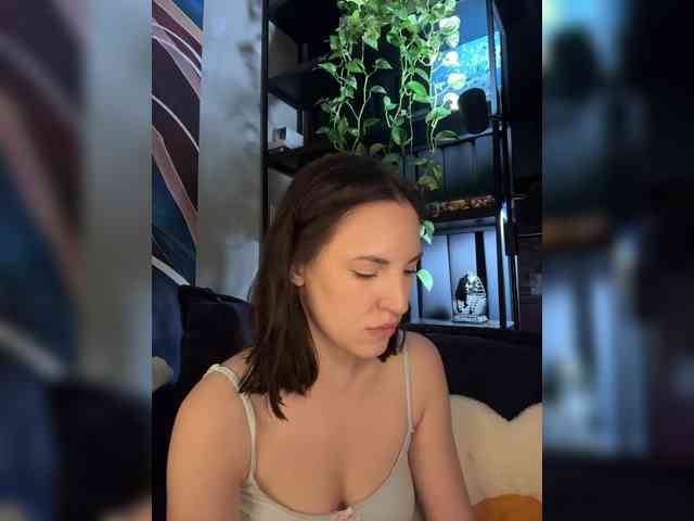 -Your-Michelle- webcam